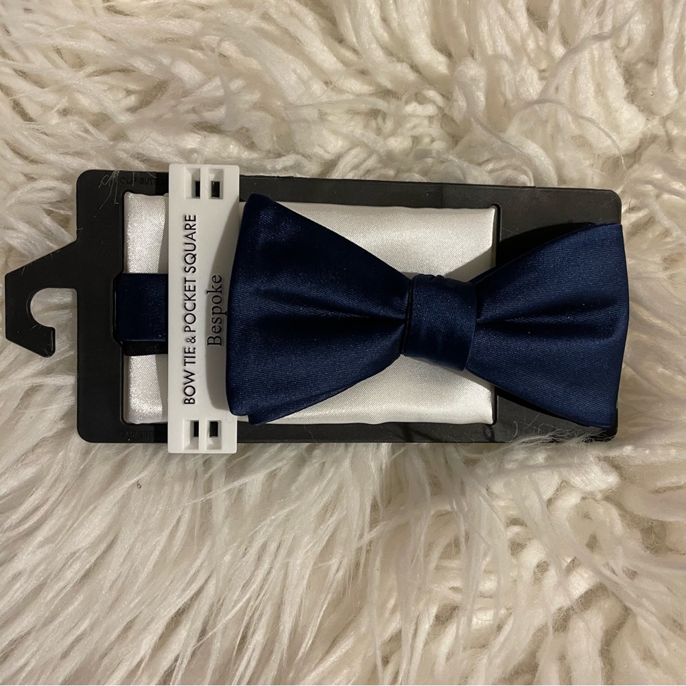 Bespoke Bow Tie new with tags